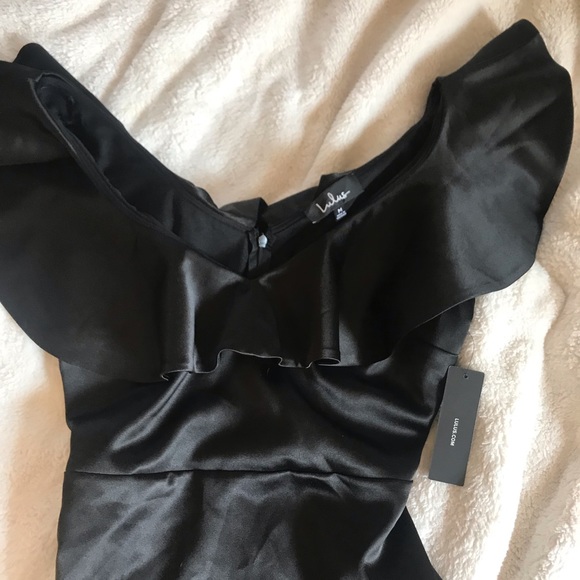 Beautiful Black Satin Mini Dress - Picture 4 of 8